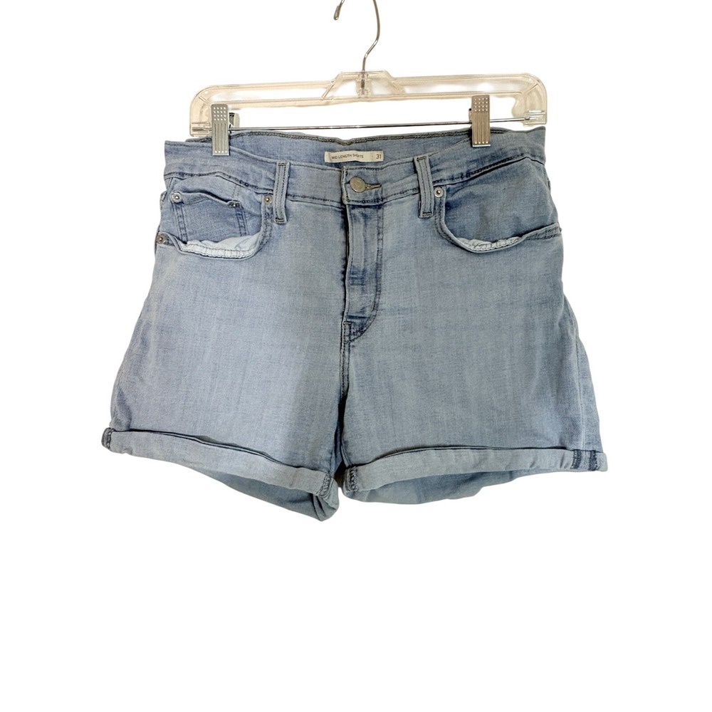 Levi's Women's Mid Length Cuffed Light Wash Denim Shorts Size 31 Casual Stretch